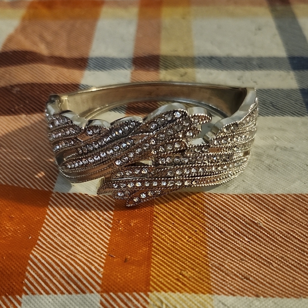 Elegant Silver Crystal Bracelet